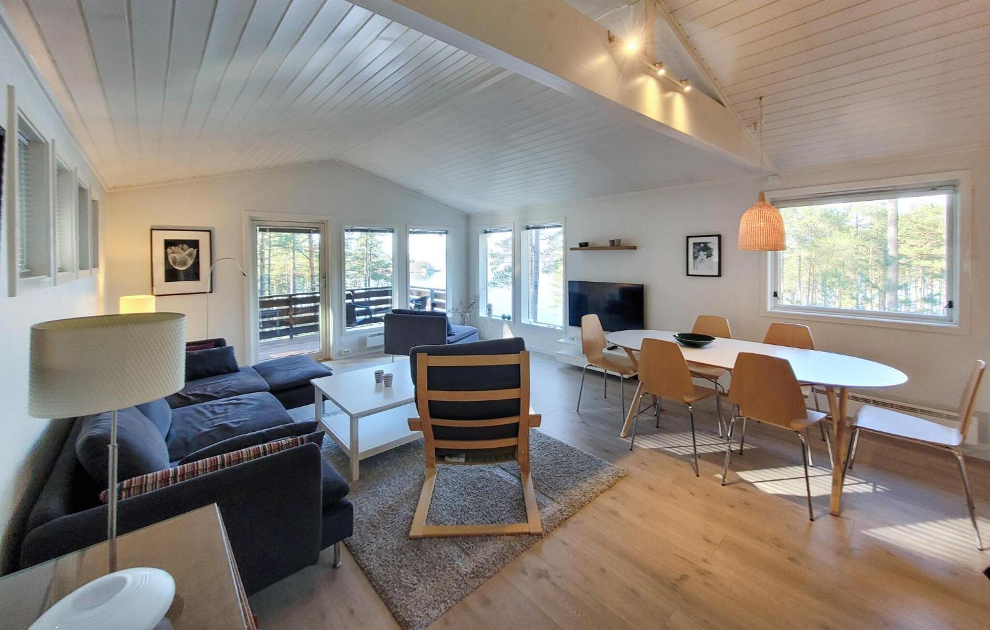 Gorgeous Home In Jorpeland With House Sea View Eksteriør billede